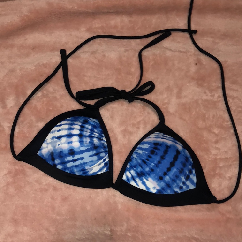 Bikini top